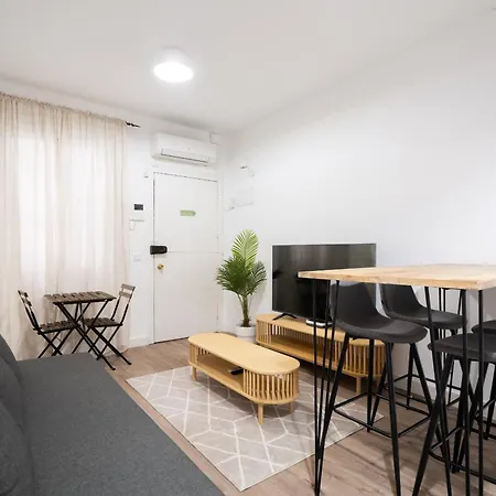 Apartamento En Chueca Para 4 Personas Alquiler Temporal-3