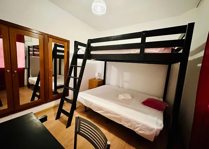 Rooms In Madrid Downtown
